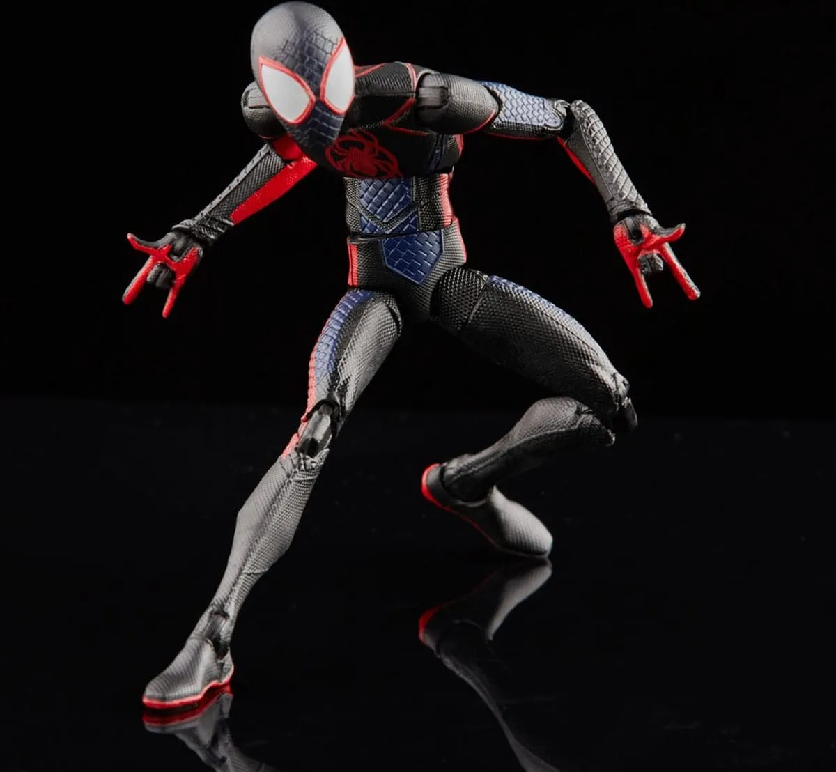 Spider-Man Across the Spider-Verse - Marvel Legends Action Figure Miles Morales 15 cm speelgoed
